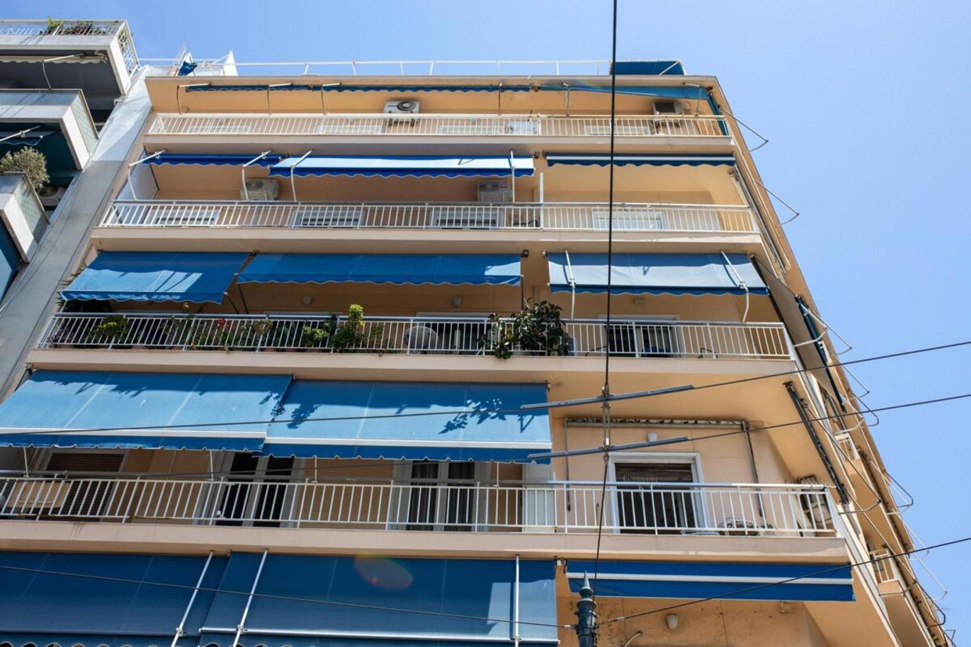 Cozy Apartment With Full View Marina Zeas Piräus Exterior foto